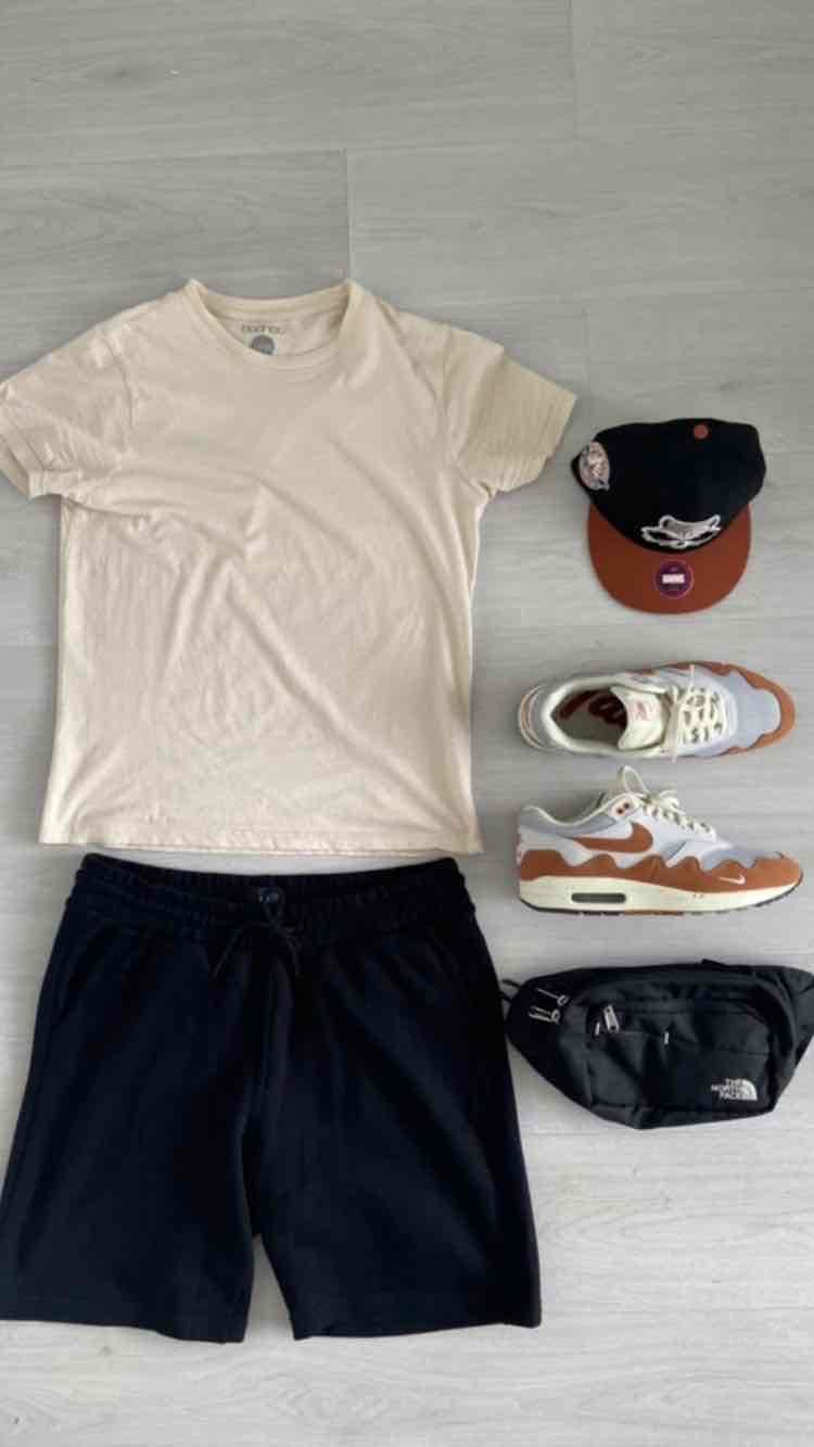 Patta x Nike Air Max 1 'Monarch' (With Bracelet) DH1348-001-WB Patta x Nike Air Max 1 'Monarch' (With Bracelet) DH1348-001-WB